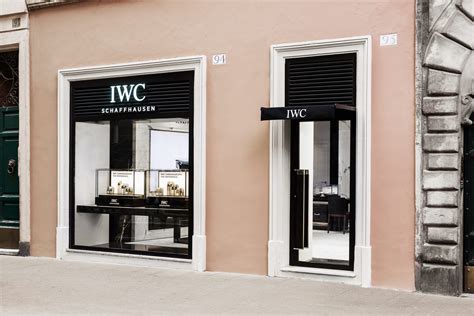 ᐅ Orari di apertura „IWC Schaffhausen Boutique – Roma“